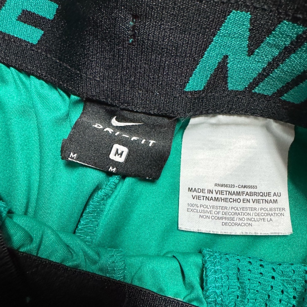 Nike Black and Green Dri-FIT Shorts - Picture 3 of 3